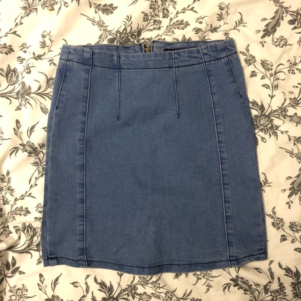 Brandy Melville denim skirt